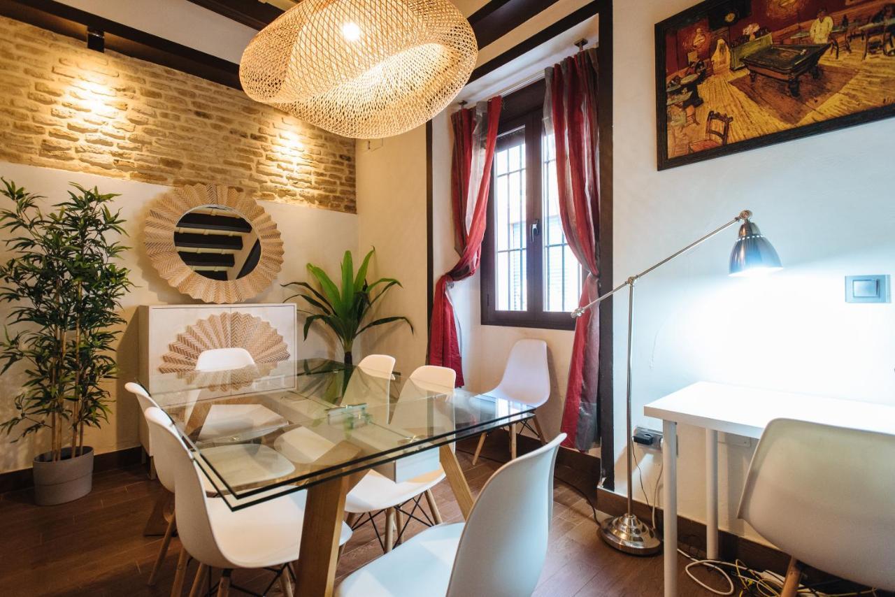 Divi Apartments Villa Reyes 2 Sevilla Exteriör bild