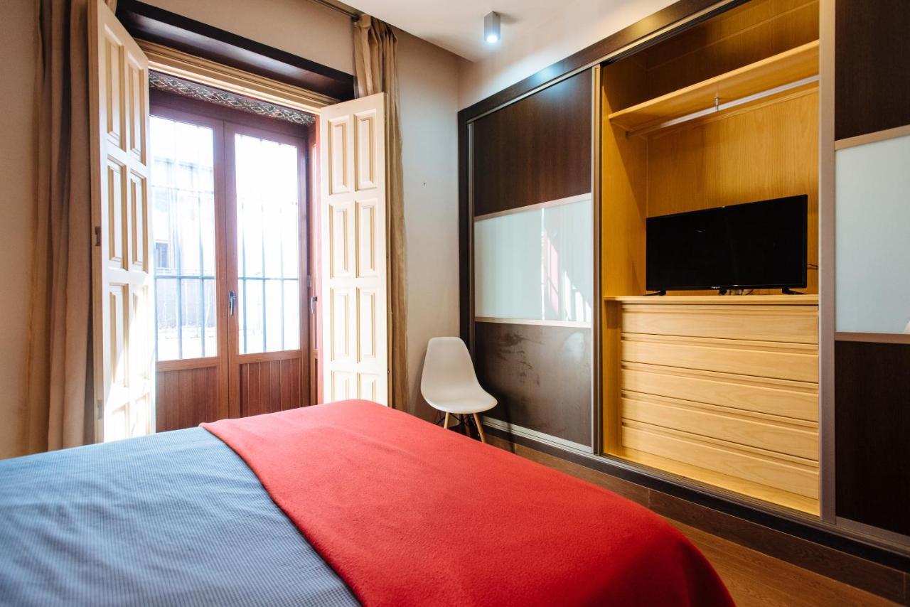 Divi Apartments Villa Reyes 2 Sevilla Exteriör bild